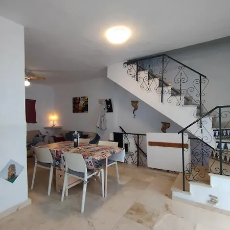 Casa Velazquez Con Terraza Privada